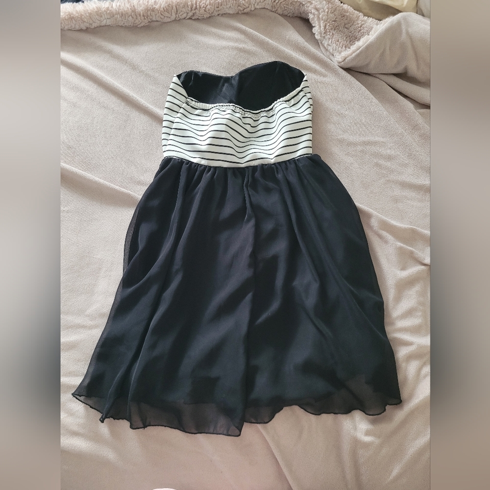 Ardene Black and White Striped Dress Size SMALL